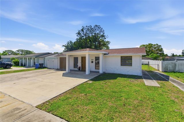 8412 WESTRIDGE DRIVE, Tampa, FL 33615