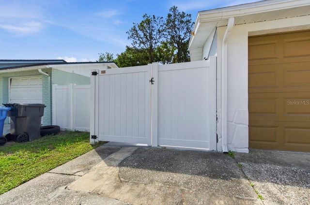 8412 WESTRIDGE DRIVE, Tampa, FL 33615