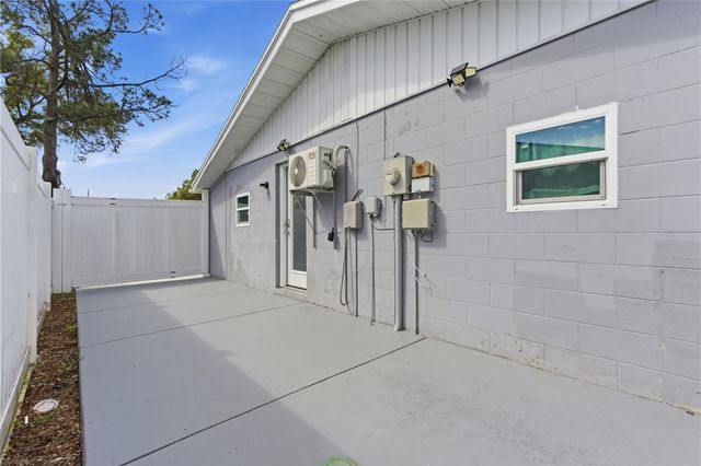 8412 WESTRIDGE DRIVE, Tampa, FL 33615