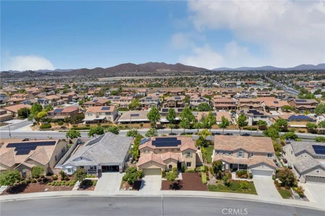 25952 Alamo Court, Menifee, CA 92584