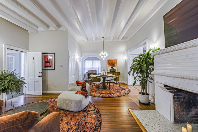 7 Mt. Vernon Street 1, Newport, RI 02840