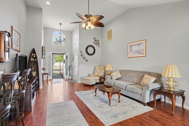 374 Barton Loop, Myrtle Beach, SC 29579