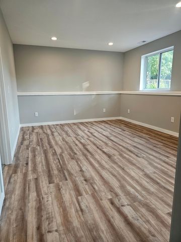 9625 Sheridan Avenue N, Brooklyn Park, MN 55444