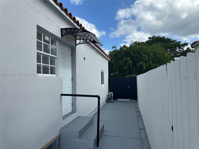 1765 SW 21st St 3, Miami, FL 33145