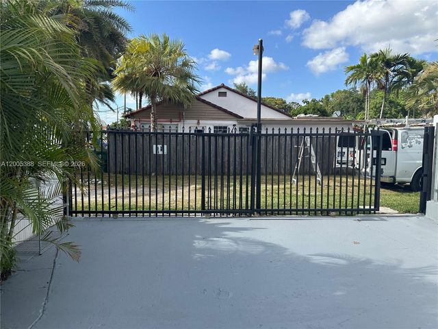 1765 SW 21st St 3, Miami, FL 33145
