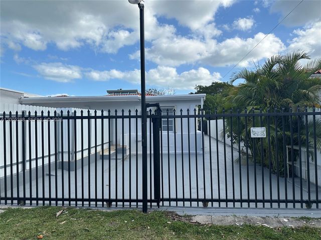 1765 SW 21st St 3, Miami, FL 33145