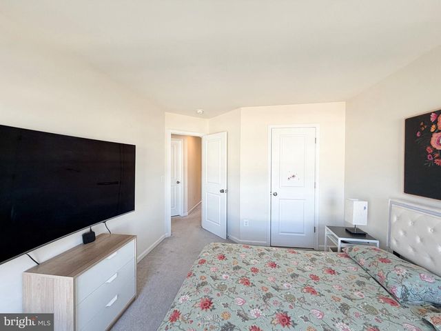 42369 ALDER FOREST TER, Sterling, VA 20166