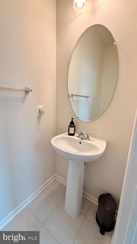 42369 ALDER FOREST TER, Sterling, VA 20166