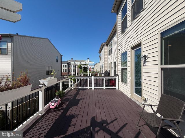 42369 ALDER FOREST TER, Sterling, VA 20166