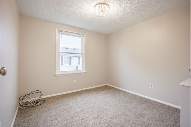 85 Springwood Drive, Webster, NY 14580