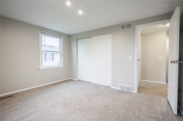 85 Springwood Drive, Webster, NY 14580