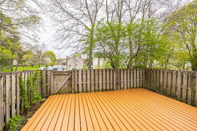 85 Springwood Drive, Webster, NY 14580