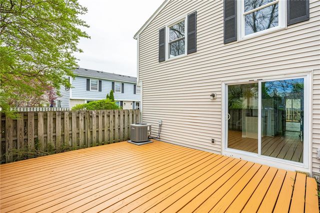 85 Springwood Drive, Webster, NY 14580