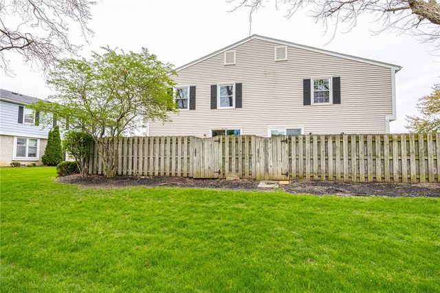 85 Springwood Drive, Webster, NY 14580