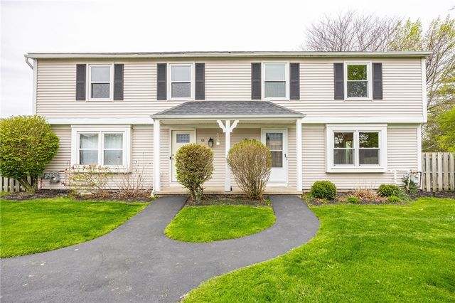 85 Springwood Drive, Webster, NY 14580