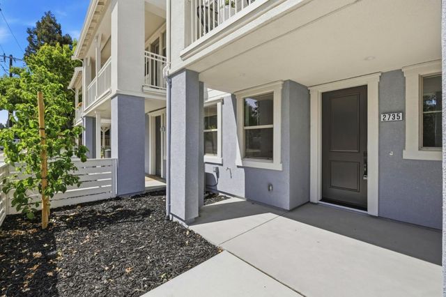 2735 Oak Road, Walnut Creek, CA 94597