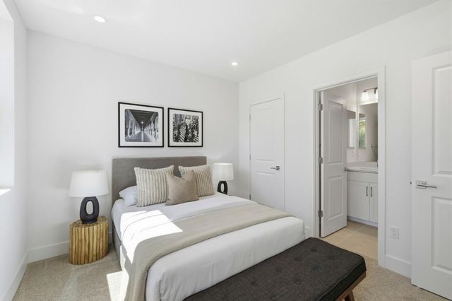 2735 Oak Road, Walnut Creek, CA 94597