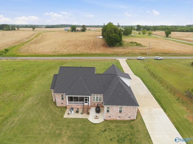 27934 Keeton Road, Harvest, AL 35749