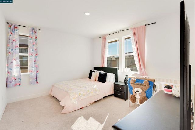 812 Hardcastle Rd, Oakley, CA 94561