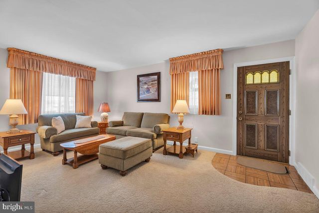 7829 BROUS AVE, Philadelphia, PA 19152