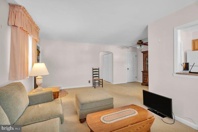 7829 BROUS AVE, Philadelphia, PA 19152