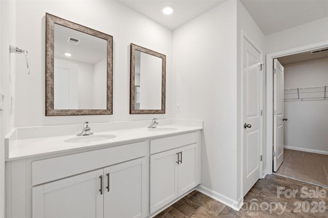 20 Ridgehaven Drive, Waynesville, NC 28786