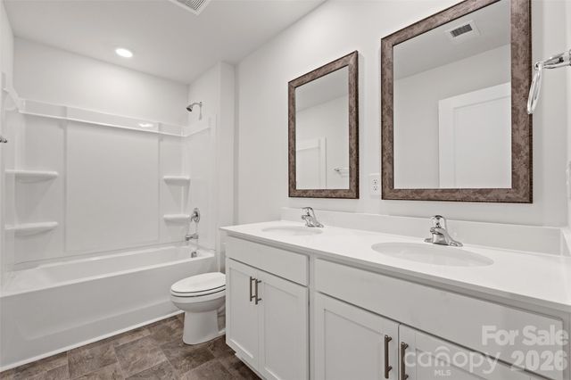 20 Ridgehaven Drive, Waynesville, NC 28786