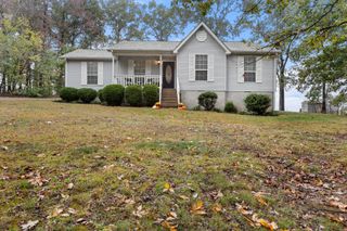 120 Oakwood Cir, Dickson, TN 37055