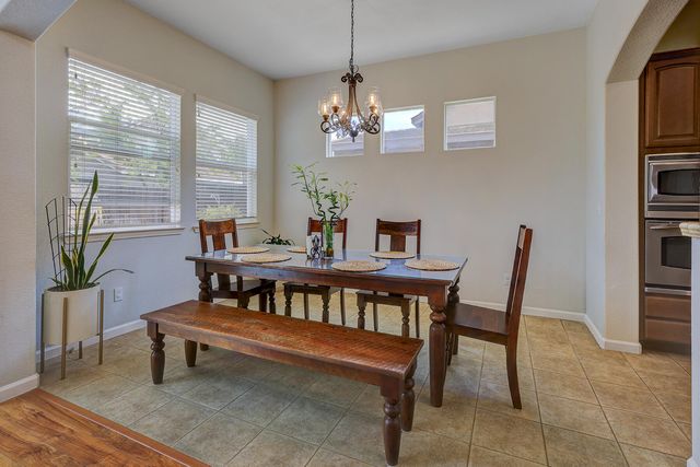 3350 W Stewart Avenue, Visalia, CA 93291