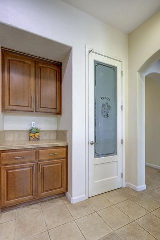 3350 W Stewart Avenue, Visalia, CA 93291