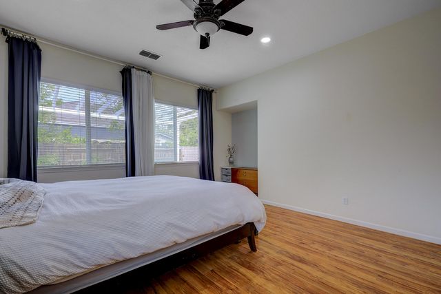 3350 W Stewart Avenue, Visalia, CA 93291