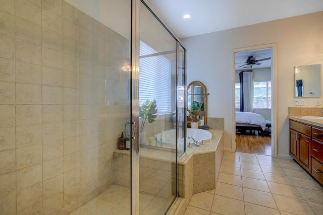 3350 W Stewart Avenue, Visalia, CA 93291