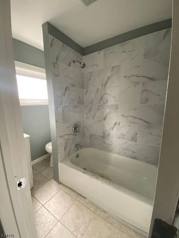 9 Lewis St, Phillipsburg Town, NJ 08865