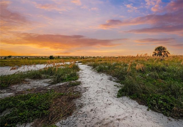 801 N SHORE DRIVE, Anna Maria, FL 34216