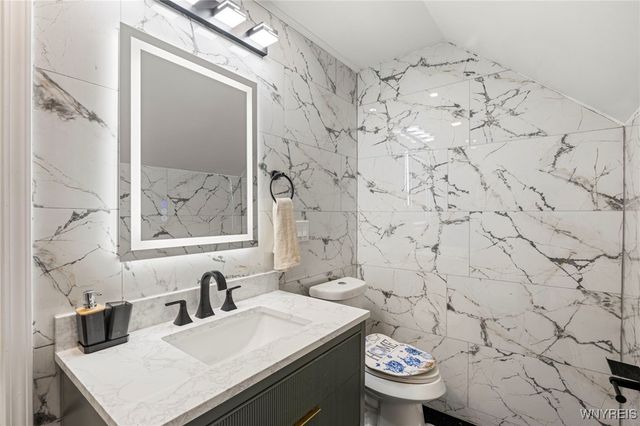 258 Holly Street, Buffalo, NY 14206