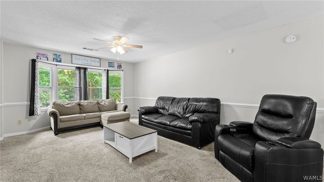 2703 Colonial NE, Tuscaloosa, AL 35404