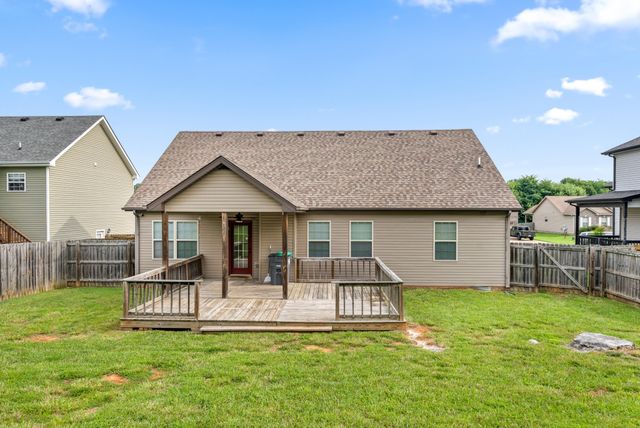 1959 General Neyland Dr, Clarksville, TN 37042