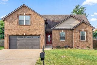 1959 General Neyland Dr, Clarksville, TN 37042
