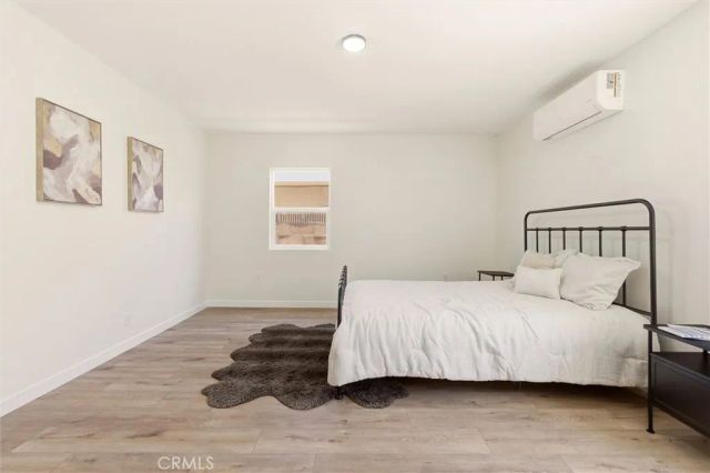2155 Euclid Avenue, Long Beach, CA 90815