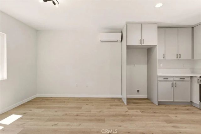 2155 Euclid Avenue, Long Beach, CA 90815