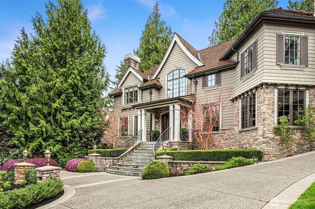 20424 NE 64th Place, Redmond, WA 98053