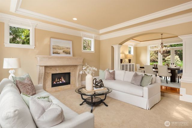 20424 NE 64th Place, Redmond, WA 98053