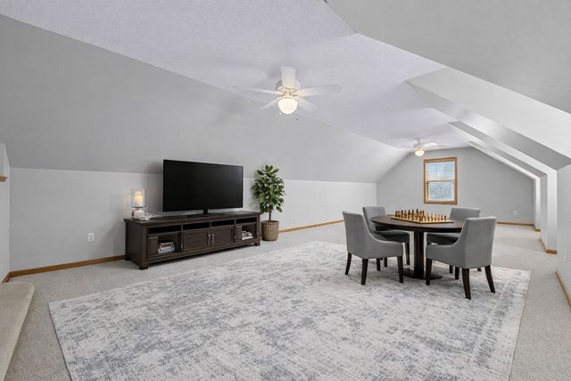 1120 Grove Circle, Victoria, MN 55386