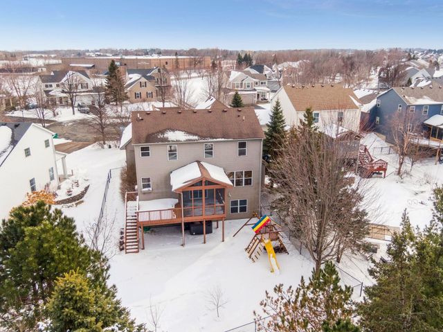 1120 Grove Circle, Victoria, MN 55386