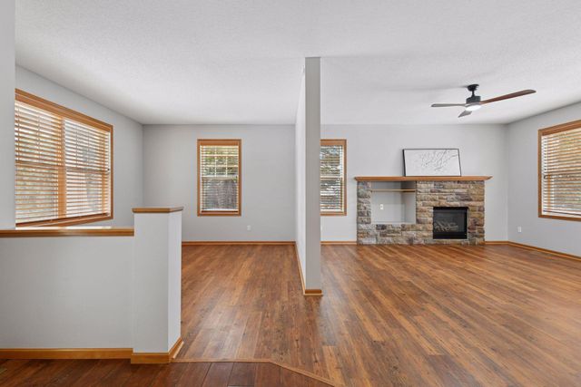 1120 Grove Circle, Victoria, MN 55386