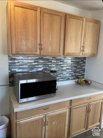 8155 S REDWOOD RD #142B, West Jordan, UT 84088