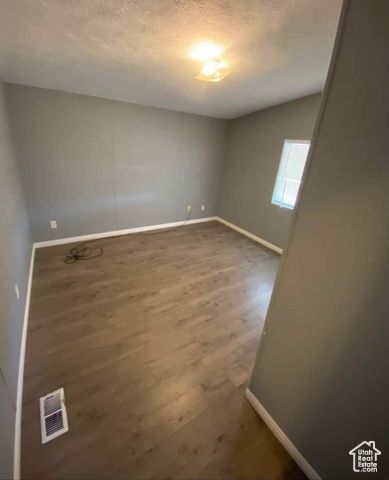 8155 S REDWOOD RD #142B, West Jordan, UT 84088