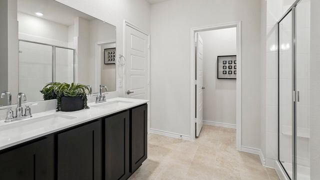 10408 Crusoe Street, Aubrey, TX 76227