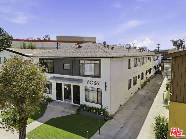 6036 Cadillac Avenue, Los Angeles, CA 90034
