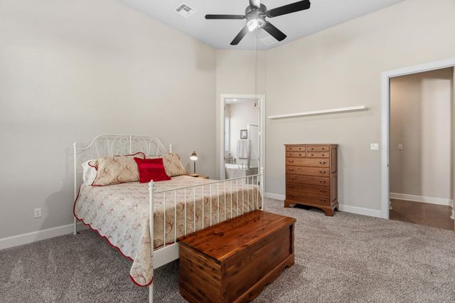 131 Autumn Wood LN, Austin, TX 78737